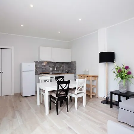 La Casa Di Mattia Apartment *